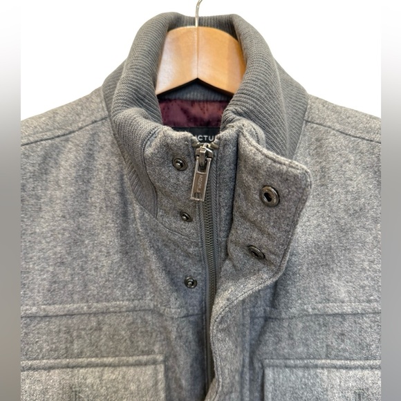 Structure Vintage Wool Blend Vest. Large. - Picture 3 of 8